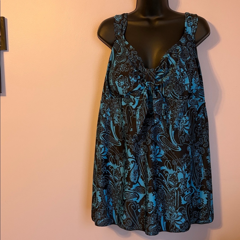 Danify Black Blue Knot Front Paisley Floral Tankini Top size 54